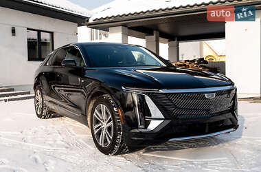 Позашляховик / Кросовер Cadillac Lyriq 2024 в Івано-Франківську