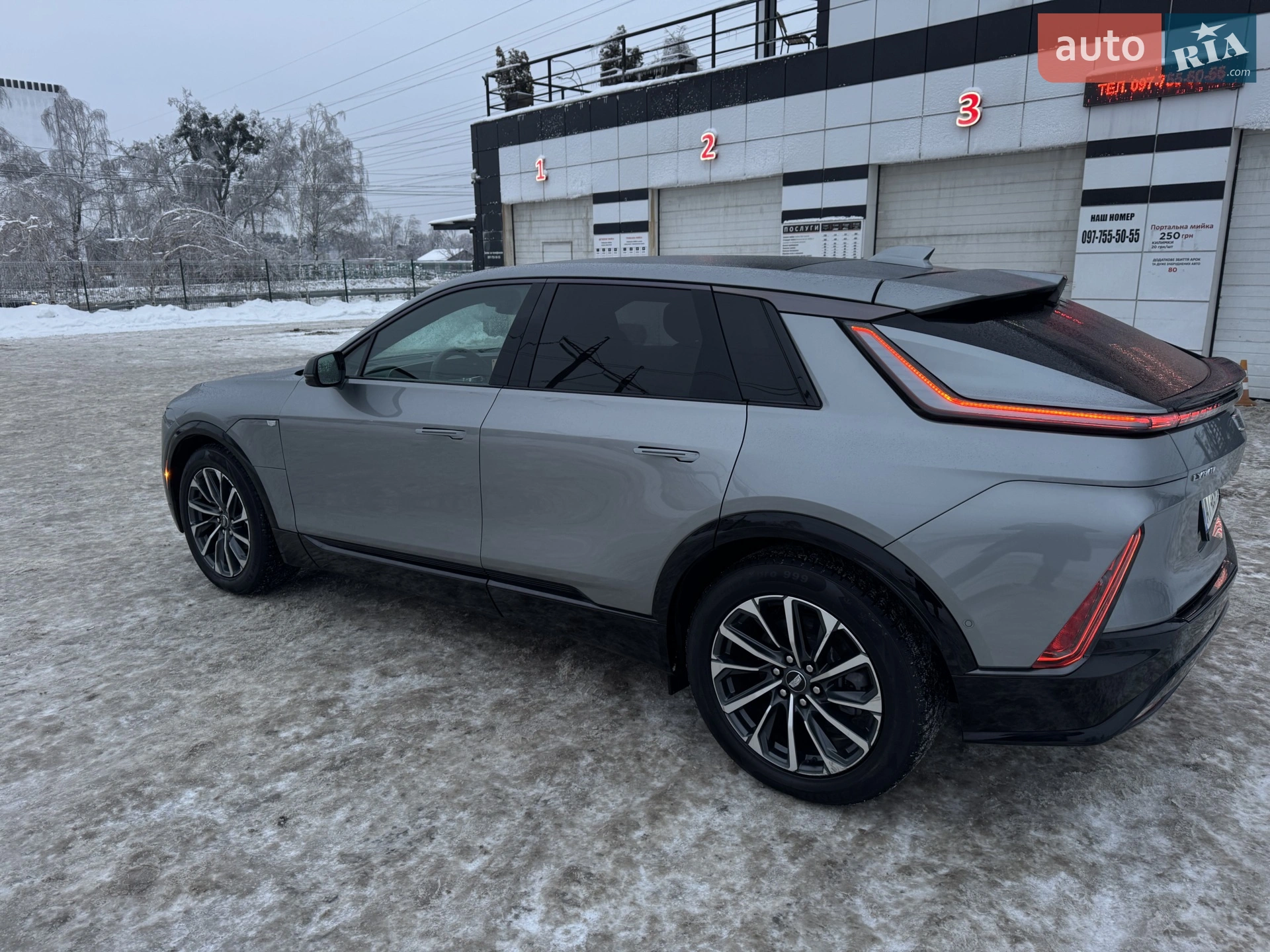 2023 Cadillac Lyriq - мініатюра 6