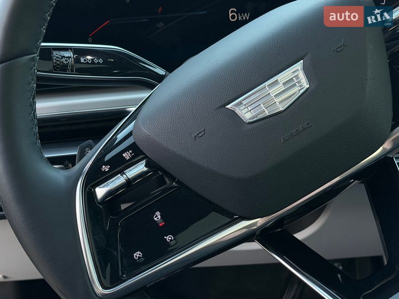 Внедорожник / Кроссовер Cadillac Lyriq 2023 в Харькове