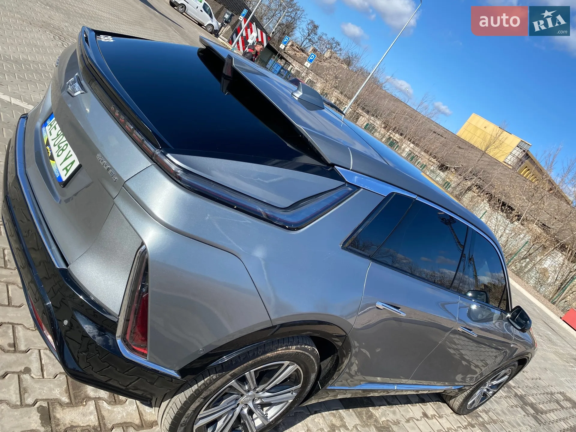 2023 Cadillac Lyriq - мініатюра 19