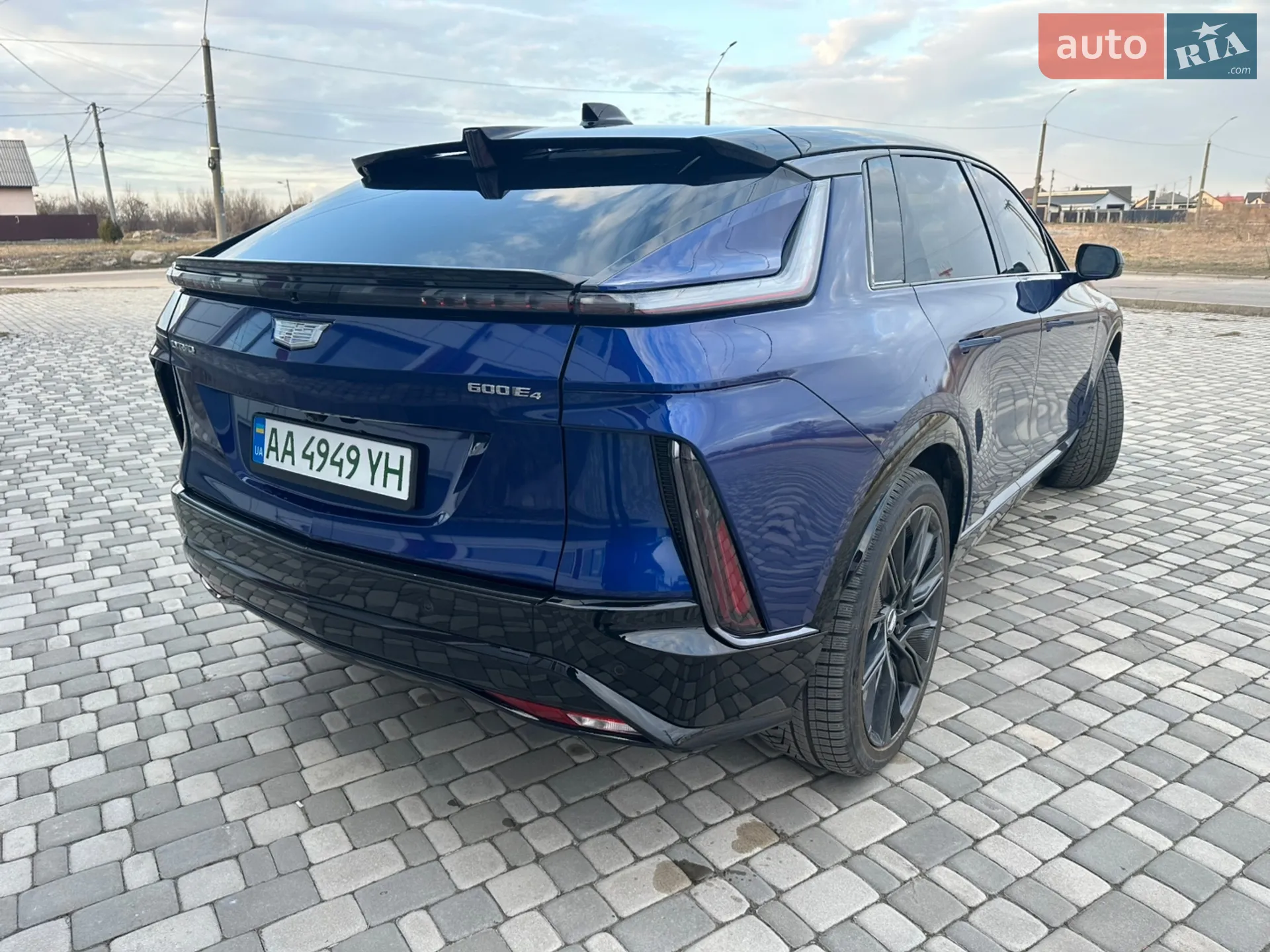 2023 Cadillac Lyriq - мініатюра 12