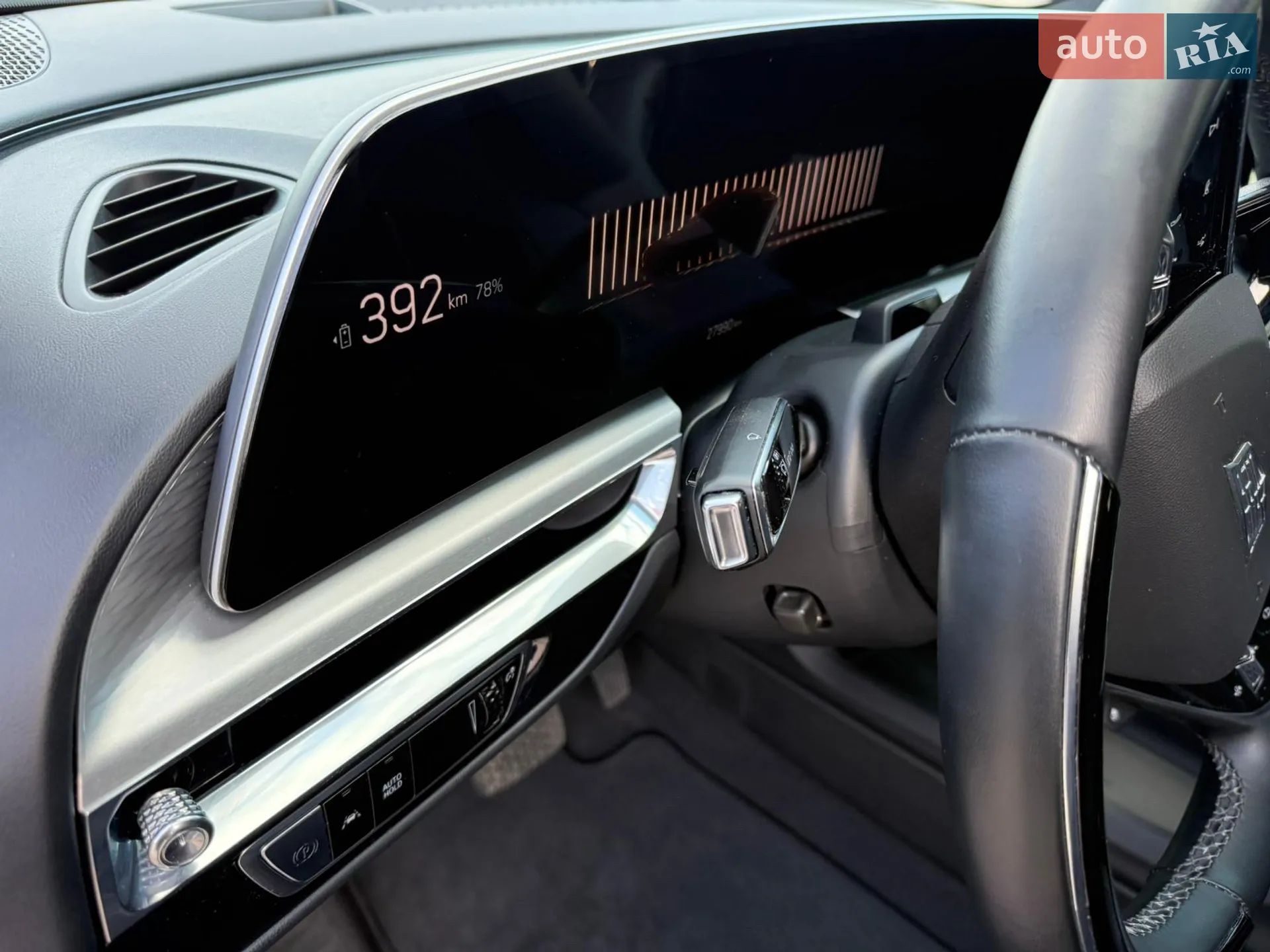 2024 Cadillac Lyriq - мініатюра 14