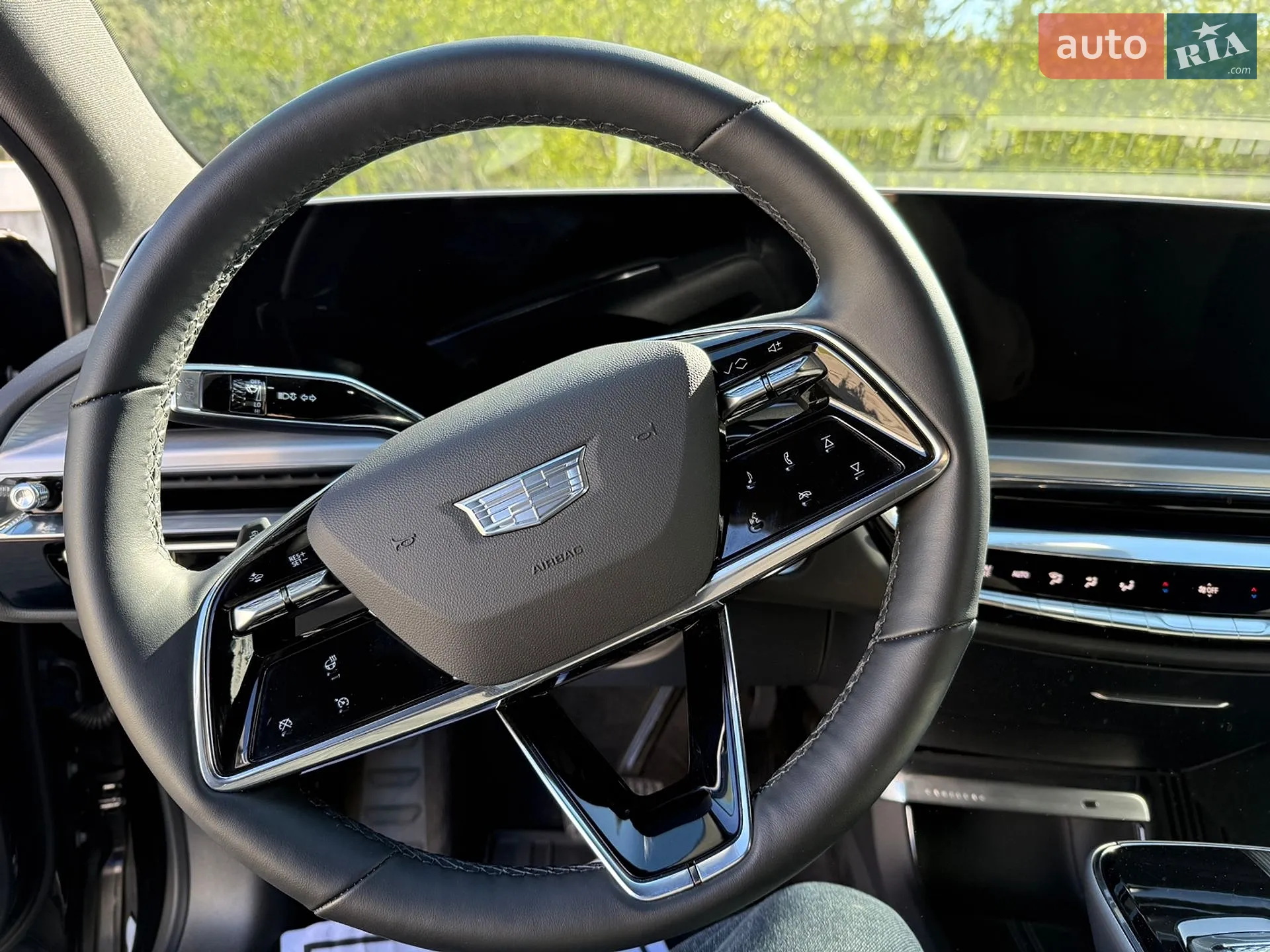 2024 Cadillac Lyriq - мініатюра 57