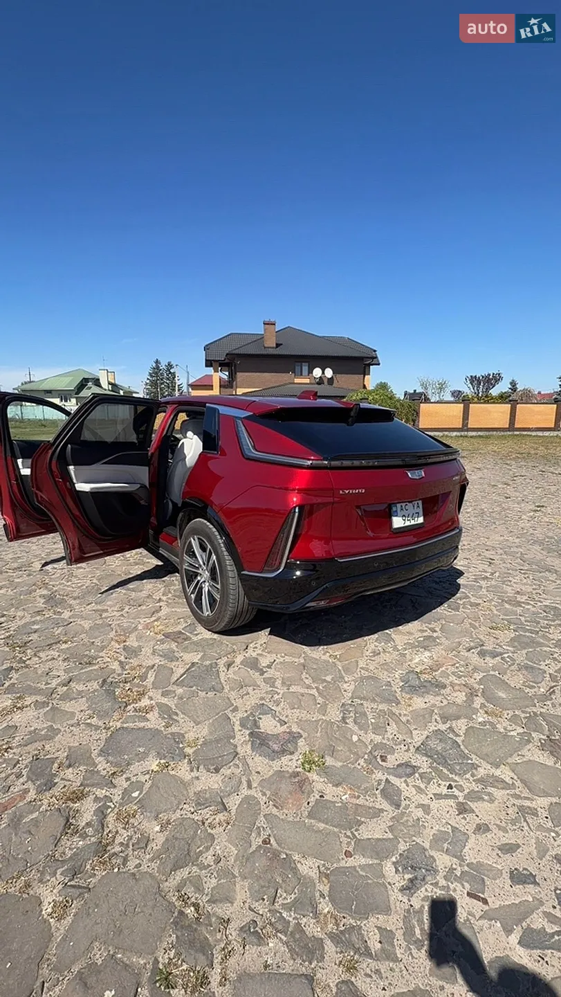 2023 Cadillac Lyriq - мініатюра 5