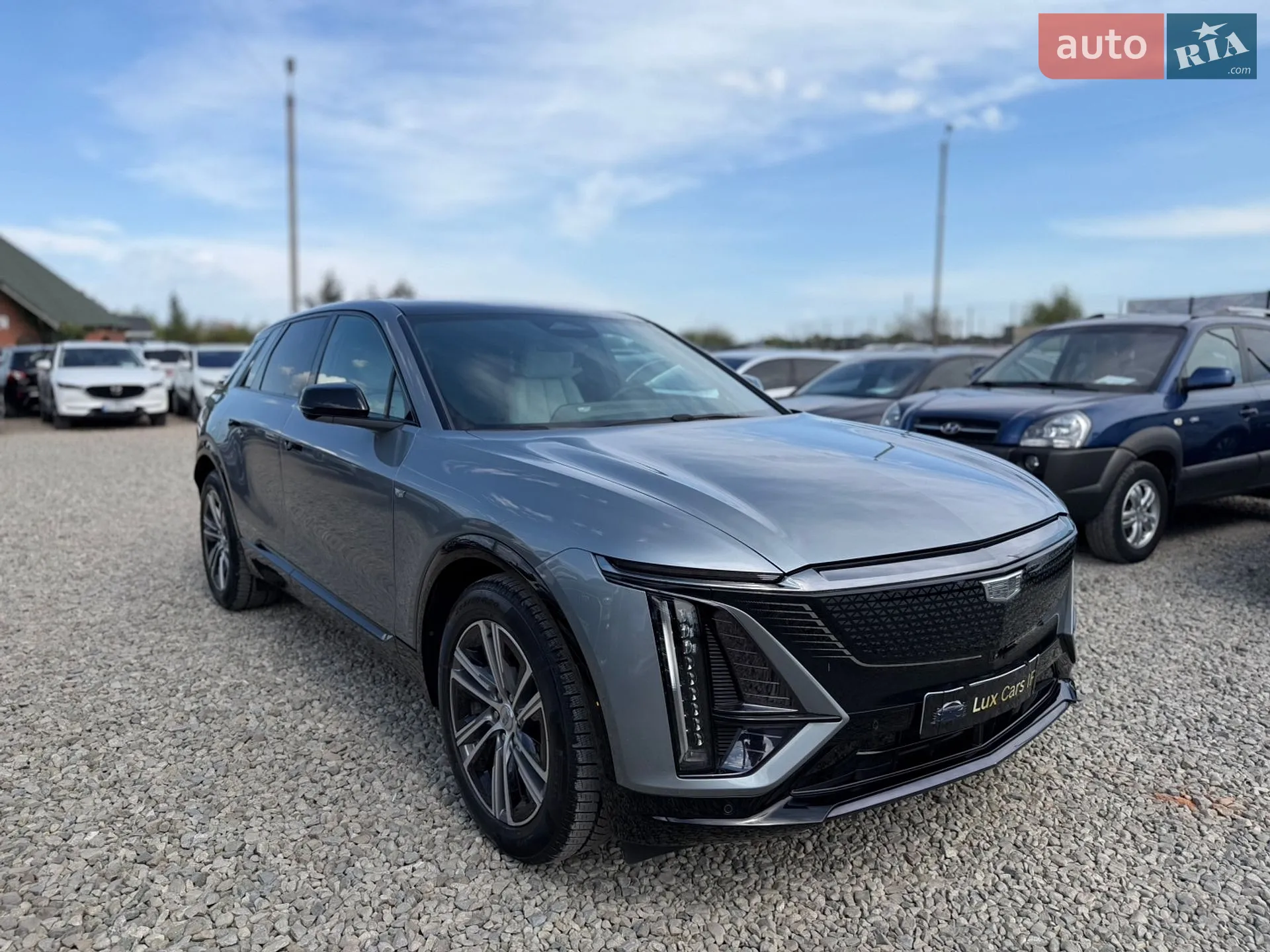 2024 Cadillac Lyriq - мініатюра 2