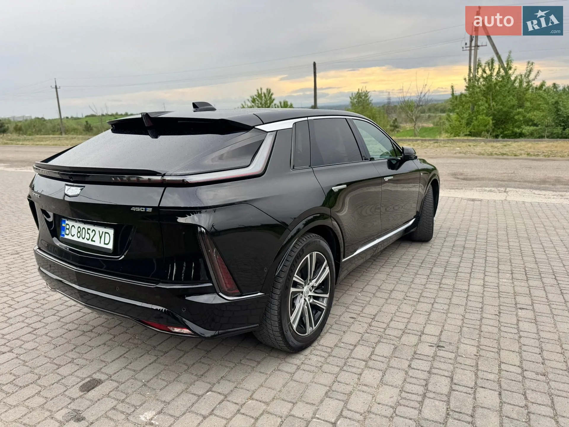 2023 Cadillac Lyriq - мініатюра 9