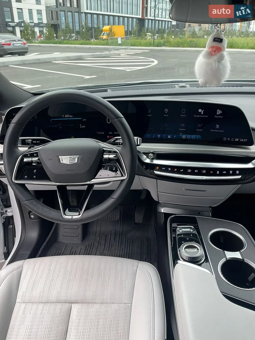 2023 Cadillac Lyriq - мініатюра 12