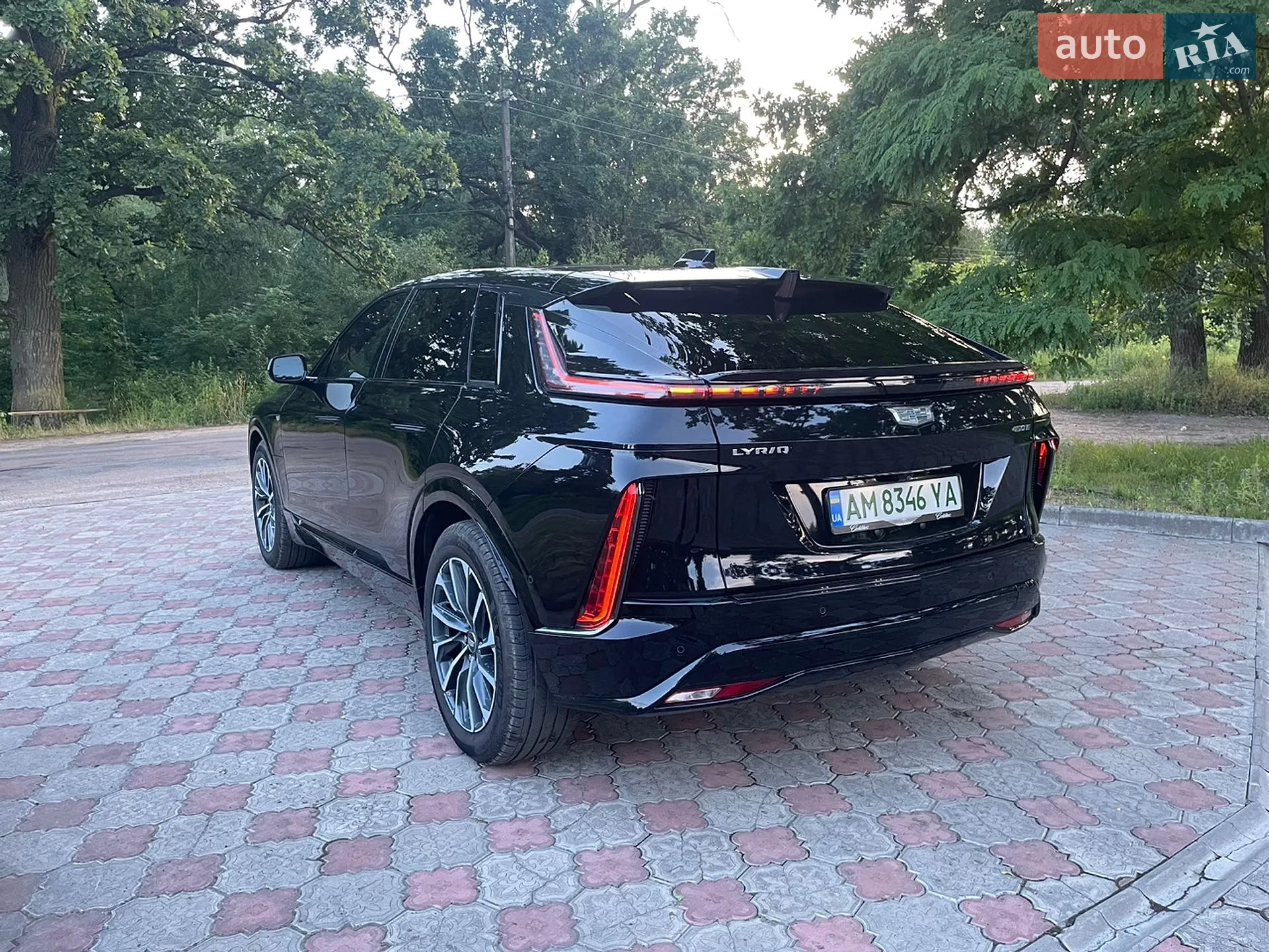 2023 Cadillac Lyriq - мініатюра 5