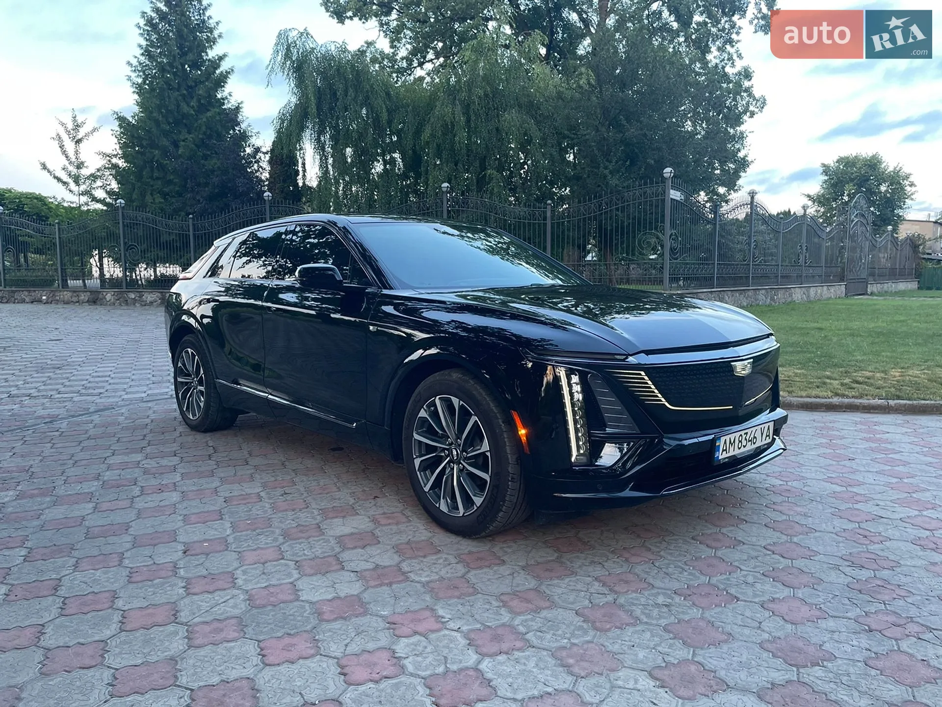 2023 Cadillac Lyriq - мініатюра 10