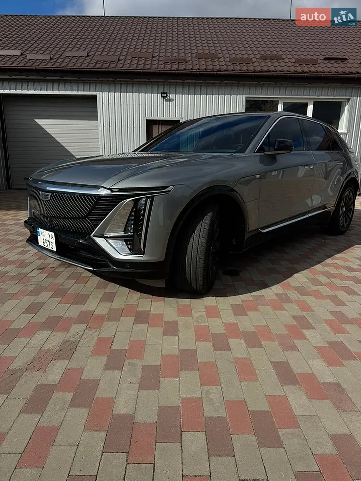 Cadillac Lyriq 2023