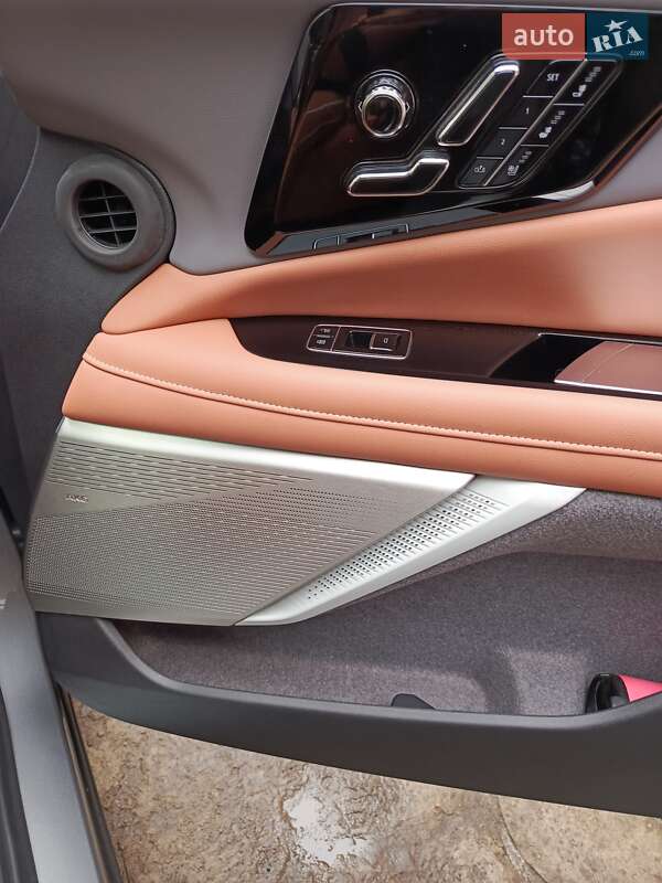 Позашляховик / Кросовер Cadillac  Optiq 2024 в Дніпрі