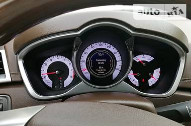 Внедорожник / Кроссовер Cadillac SRX 2010 в 