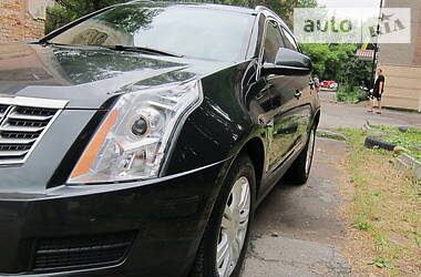 Внедорожник / Кроссовер Cadillac SRX 2014 в Житомире