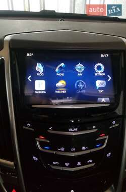 Внедорожник / Кроссовер Cadillac SRX 2014 в 