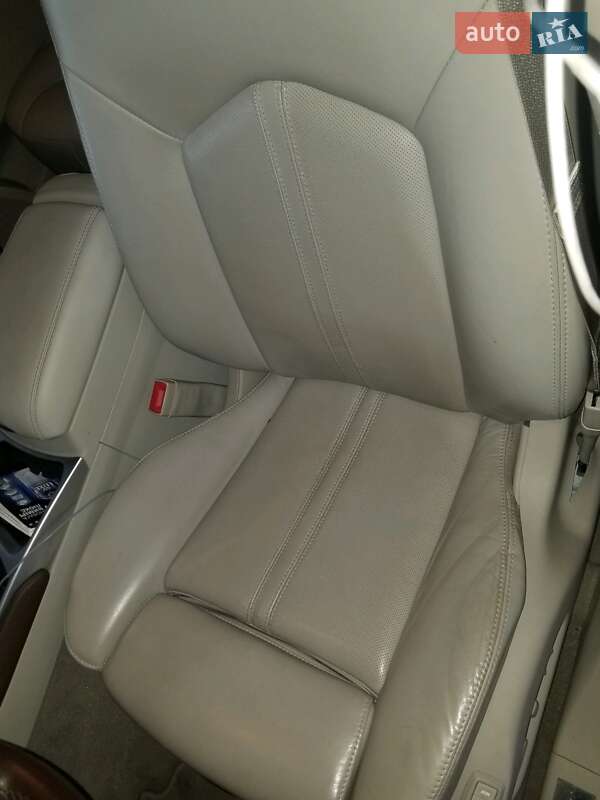 Позашляховик / Кросовер Cadillac SRX 2014 в Житомирі фото 36 Позашляховик / Кросовер Cadillac SRX 2014 в Житомирі