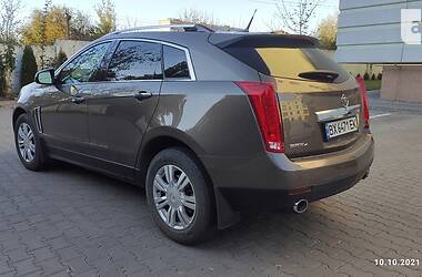 Внедорожник / Кроссовер Cadillac SRX 2013 в Хмельницком
