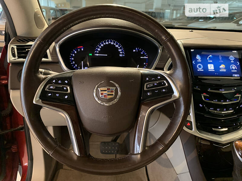Внедорожник / Кроссовер Cadillac SRX 2014 в Киеве