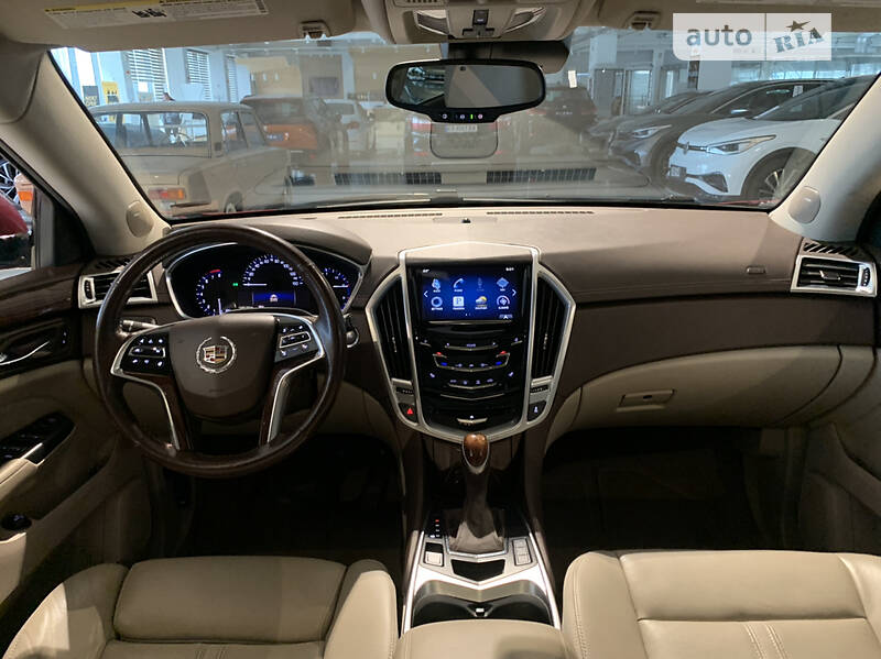 Внедорожник / Кроссовер Cadillac SRX 2014 в Киеве
