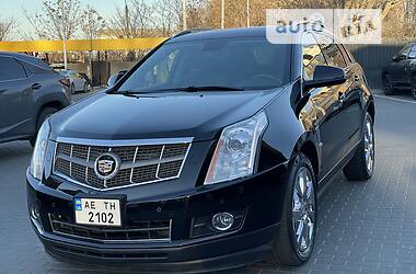 Внедорожник / Кроссовер Cadillac SRX 2010 в 