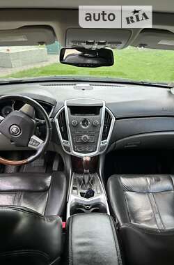 Позашляховик / Кросовер Cadillac SRX 2010 в Львові