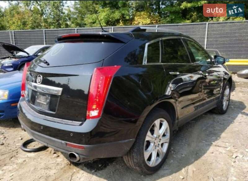 Внедорожник / Кроссовер Cadillac SRX 2011 в Виннице
