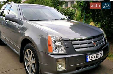 Внедорожник / Кроссовер Cadillac SRX 2004 в Киеве