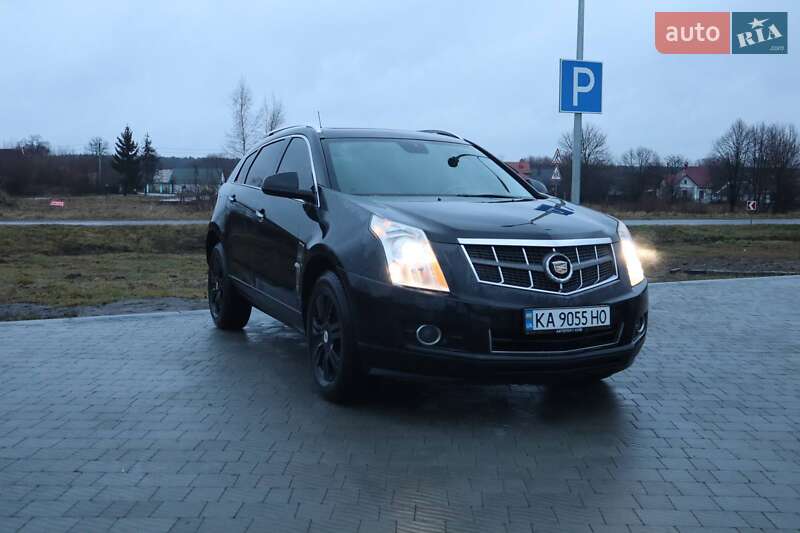 Cadillac SRX 2011