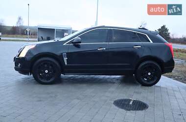 Внедорожник / Кроссовер Cadillac SRX 2011 в 