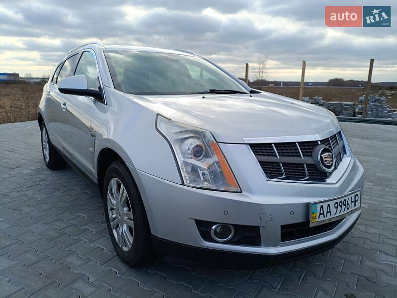 Позашляховик / Кросовер Cadillac SRX 2011 в Броварах