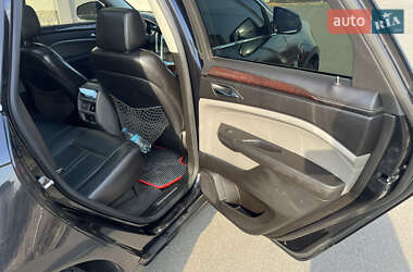 Позашляховик / Кросовер Cadillac SRX 2011 в 