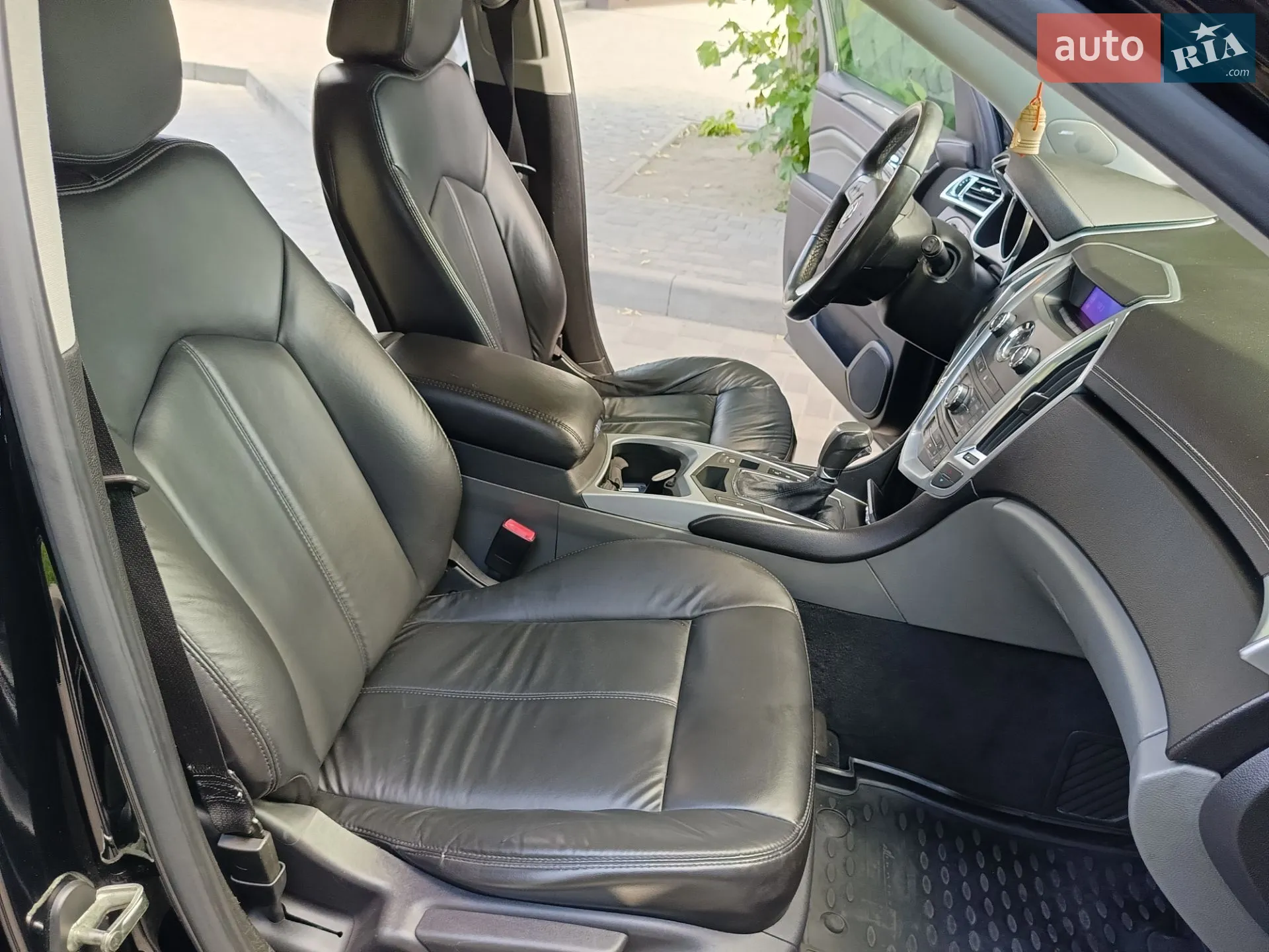 2010 Cadillac SRX - мініатюра 30