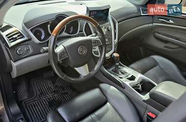 Позашляховик / Кросовер Cadillac SRX 2010 в 