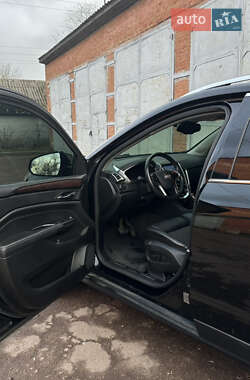 Внедорожник / Кроссовер Cadillac SRX 2015 в 