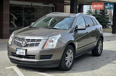 Внедорожник / Кроссовер Cadillac SRX 2010 в 