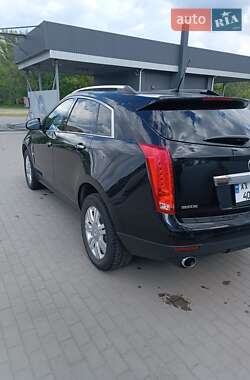 Внедорожник / Кроссовер Cadillac SRX 2011 в 