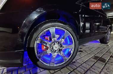 Внедорожник / Кроссовер Cadillac SRX 2010 в 