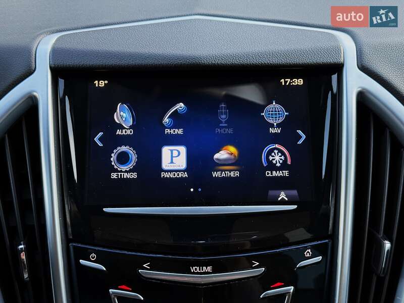 Позашляховик / Кросовер Cadillac SRX 2014 в Києві