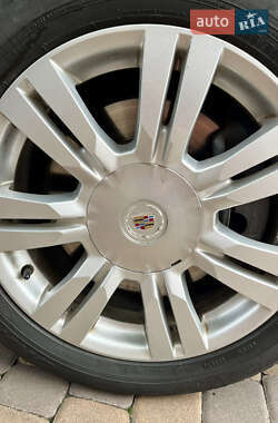 Внедорожник / Кроссовер Cadillac SRX 2010 в 