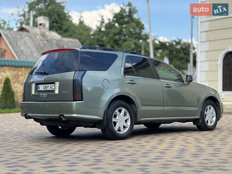 Внедорожник / Кроссовер Cadillac SRX 2004 в Могилев-Подольске
