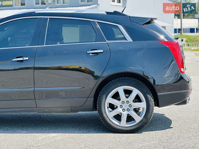 Позашляховик / Кросовер Cadillac SRX 2011 в Харкові