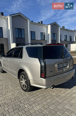 Позашляховик / Кросовер Cadillac SRX 2004 в 