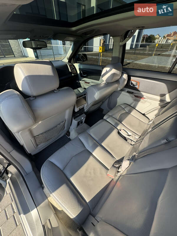 Внедорожник / Кроссовер Cadillac SRX 2004 в Одессе