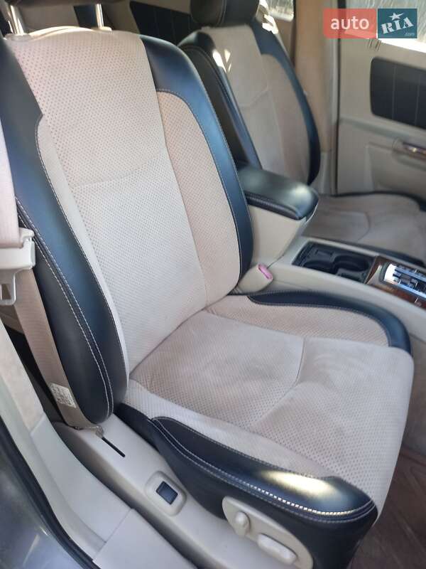 Позашляховик / Кросовер Cadillac SRX 2004 в Калуші