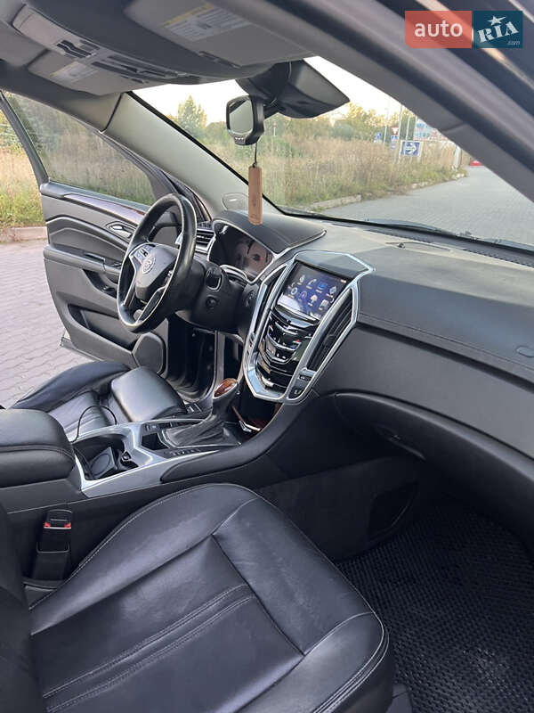 Внедорожник / Кроссовер Cadillac SRX 2015 в Жмеринке