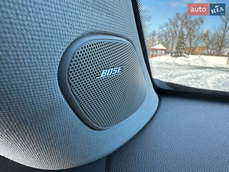 Универсал Cadillac SRX 2012 в Киеве