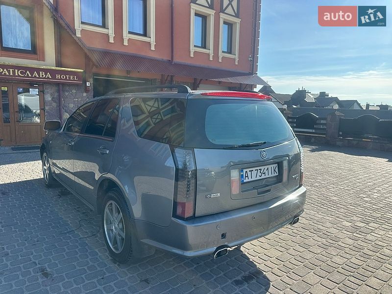 Внедорожник / Кроссовер Cadillac SRX 2004 в Тернополе