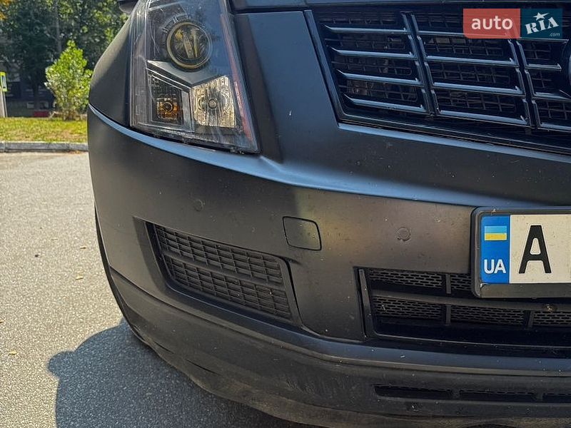 Внедорожник / Кроссовер Cadillac SRX 2012 в Вышгороде
