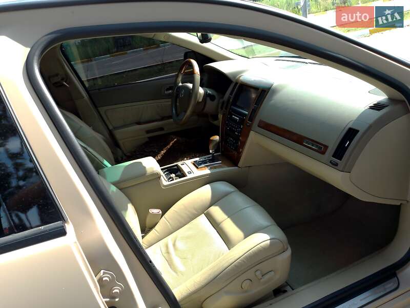 Седан Cadillac STS 2005 в Киеве