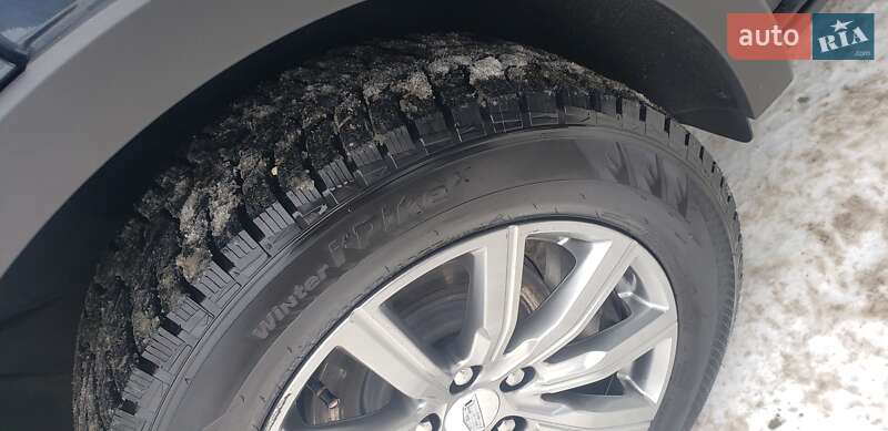 Внедорожник / Кроссовер Cadillac XT4 2019 в Тернополе фото 23 Внедорожник / Кроссовер Cadillac XT4 2019 в Тернополе