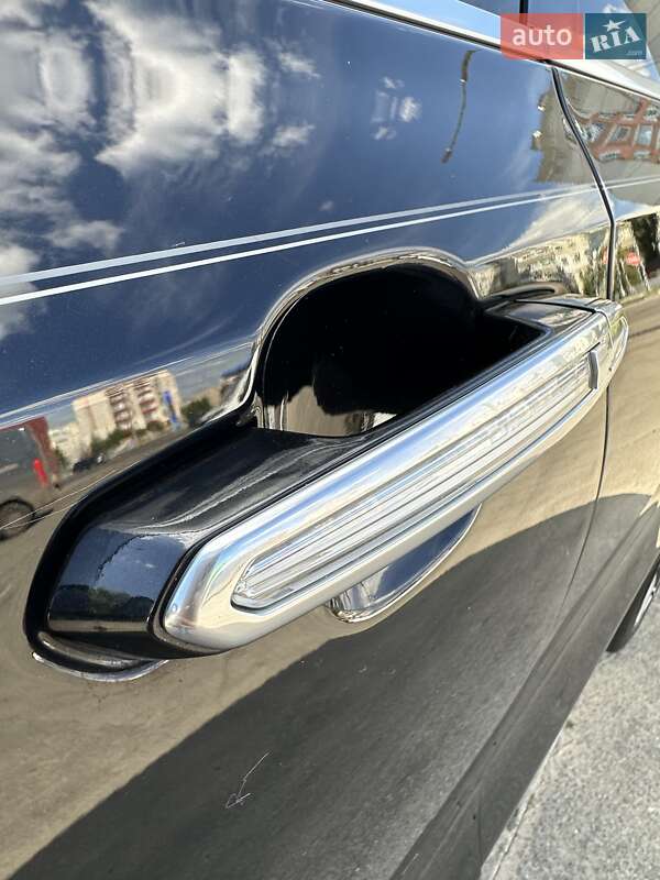 Внедорожник / Кроссовер Cadillac XT4 2018 в Сумах